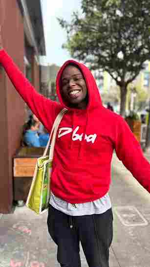 Signature Hoodie – Stay Warm, Move Easy 🔥